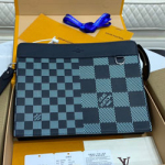 루이비통 클러치백 M60449