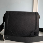 루이비통 뉴 플랩 메신저 M30808 