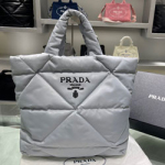 프라다 핸드백 21SS