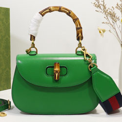 구찌 숄더백 21cm 675697