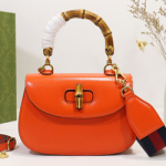 구찌 숄더백 21cm 675697