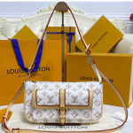 루이비통 맥시 멀티 포쉐트 악세수아  M20920