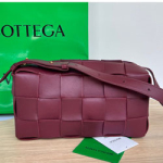 보테가 베네타 핸드백 719360