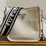 프라다 핸드백 1BH191