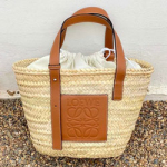 로에베 핸드백 미듐  LO230522