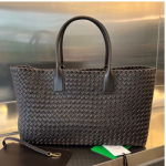 보테가 베네타 핸드백 608811