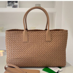 보테가 베네타 핸드백 608811