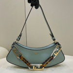 펜디 핸드백 8573