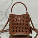 프라다 핸드백 1BA217