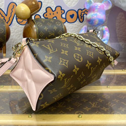 루이비통 블룸 파우치 M11672