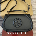 구찌 숄더백 815714