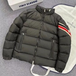 몽클레어 M-748379