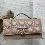 크리스찬디올 숄더백 M2602