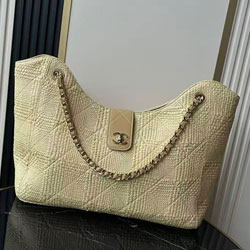 샤넬 핸드백 AS6095