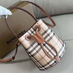 버버리 버킷백 B-A9534